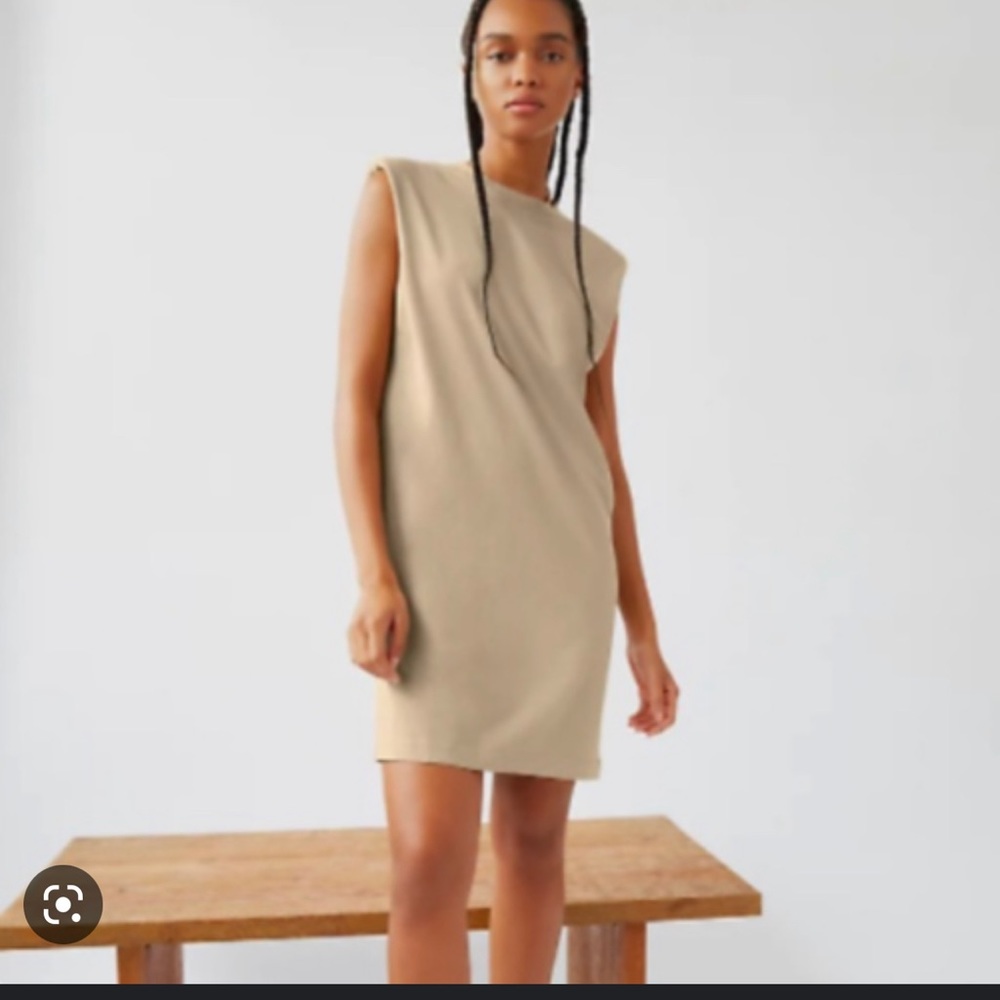 Babaton shoulder pad dress sz Medium